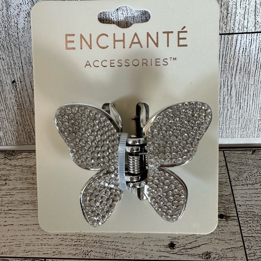 🌵 3/$15 Butterfly silver rhinestone hair clip claw ( see description)